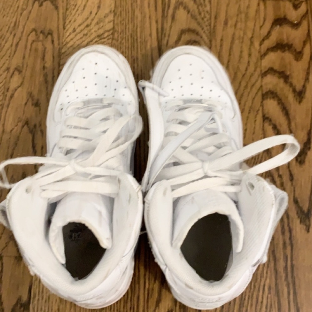 Air Force 1 mids